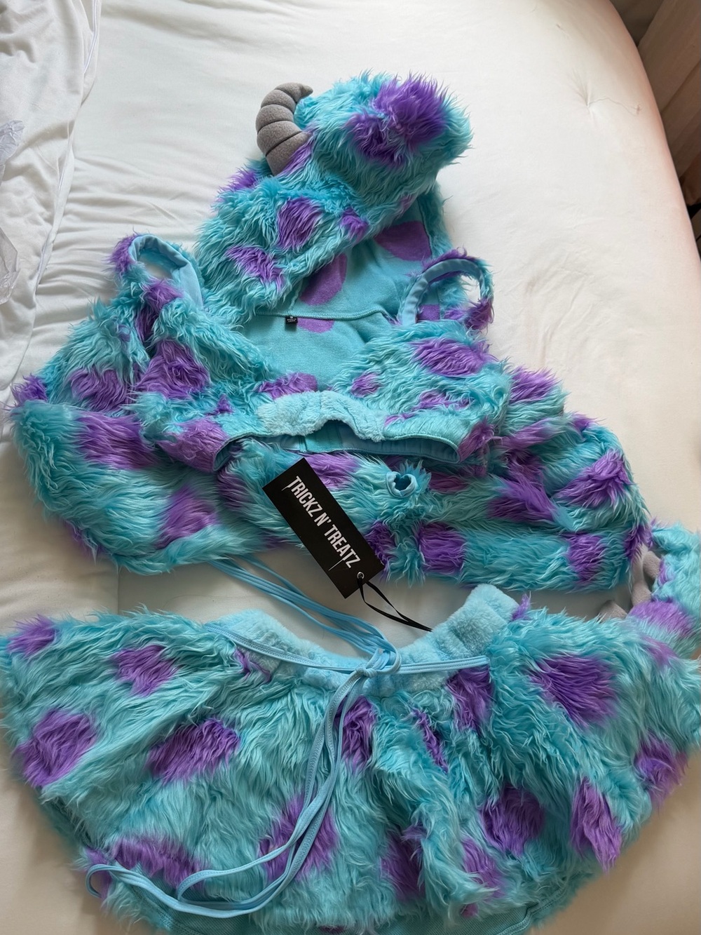 Dolls Kill Blue & Purple Furry Monster Costume – Size S